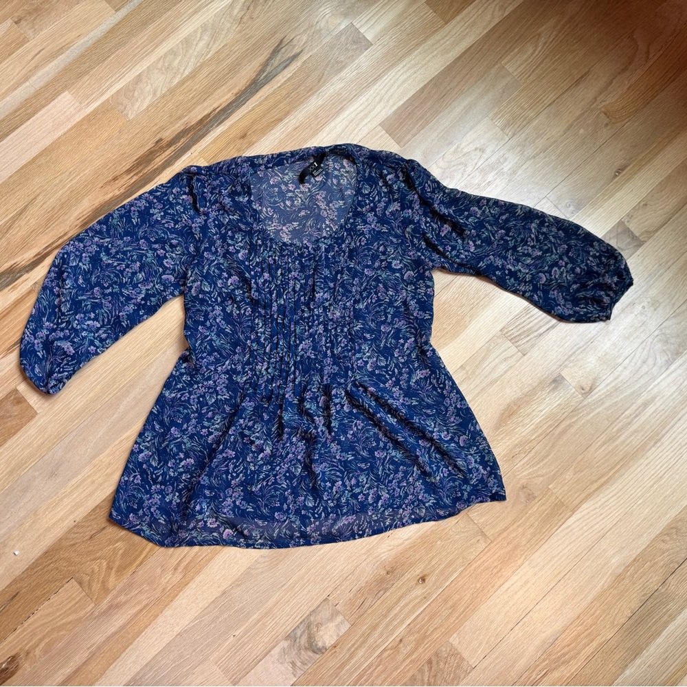 Forever 21 Navy Floral Blouse